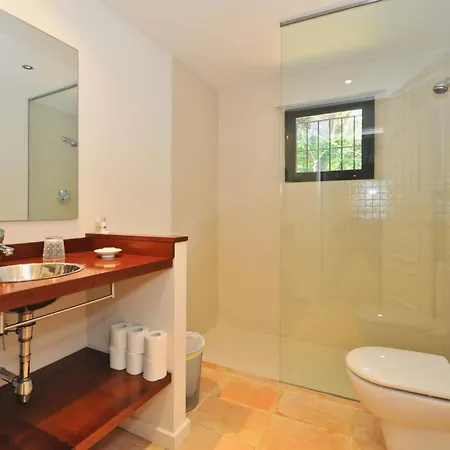 Villa Elegance By Interhome