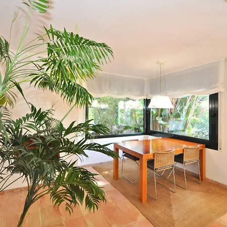 Villa Elegance By Interhome