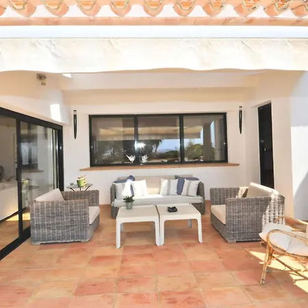 Elegance By Interhome *